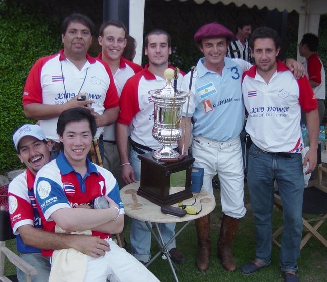 The King's Cup with the gauchos