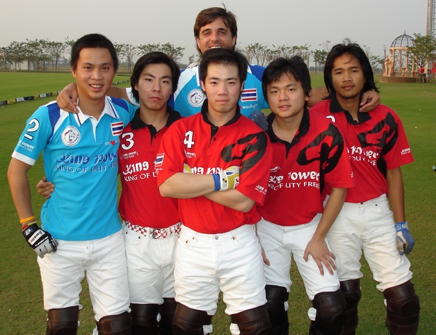 Thai National Team with Coach Cabeza Grande