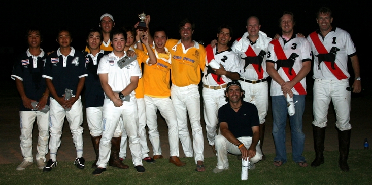 King Power takes Loy Kratong Cup and Thai National Team tie Black Dog on day 2.