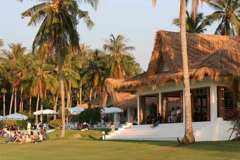 The Chukka Bar at Thai Polo Club