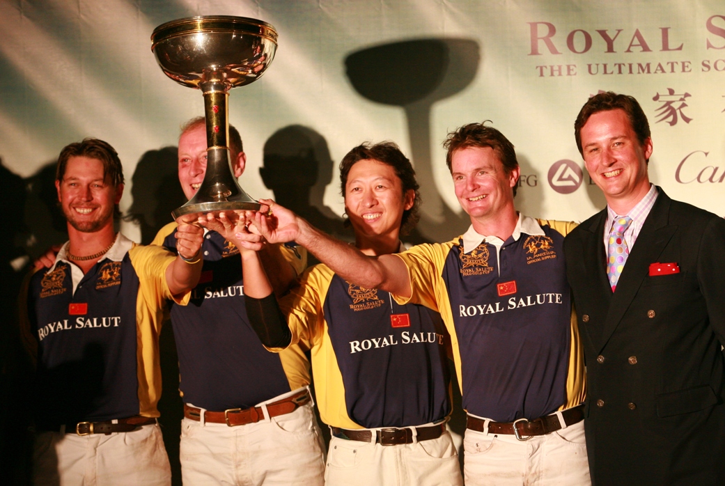 Royal Salute wins the Royal Salute Gold Cup at Nine Drangons Hill 2008 -- photo by Hot Grace