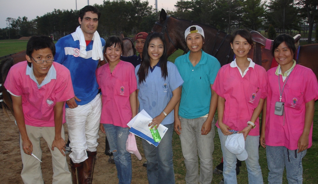 Vet students from Chiangmai