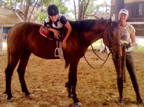 Nicole preparing to mount